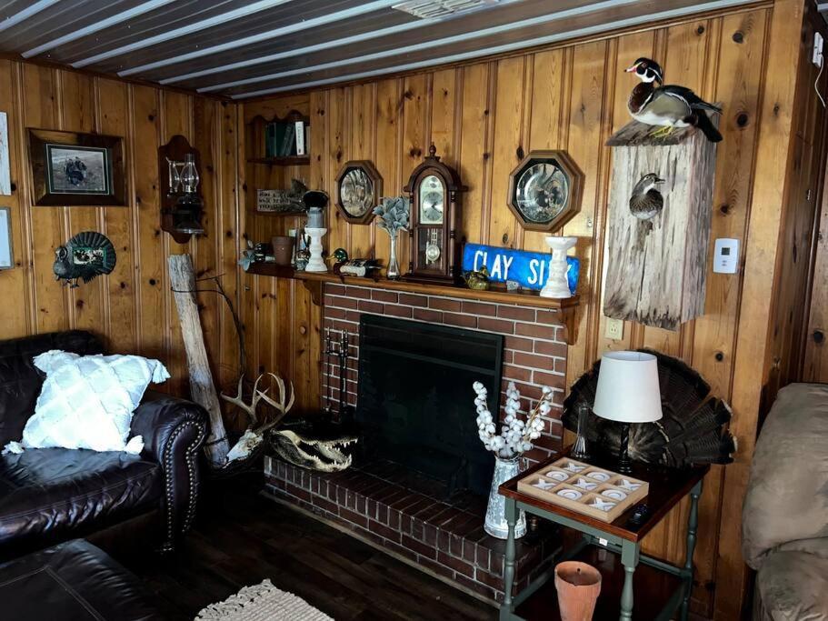 Quiet Farmhouse In The Country Close To Major Theme Parks Ridge Manor Εξωτερικό φωτογραφία