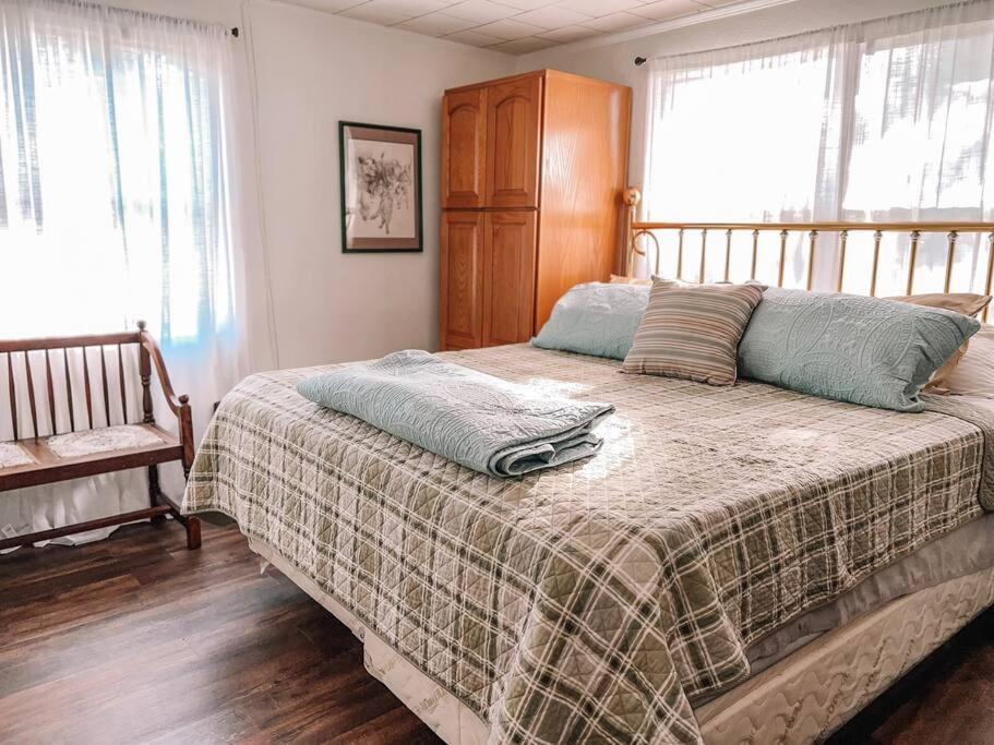 Quiet Farmhouse In The Country Close To Major Theme Parks Ridge Manor Εξωτερικό φωτογραφία
